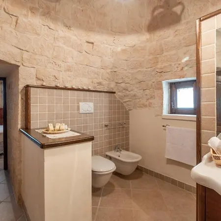 Authentic Apulian Oasis Inside Trulli With Pool Castellana Grotte