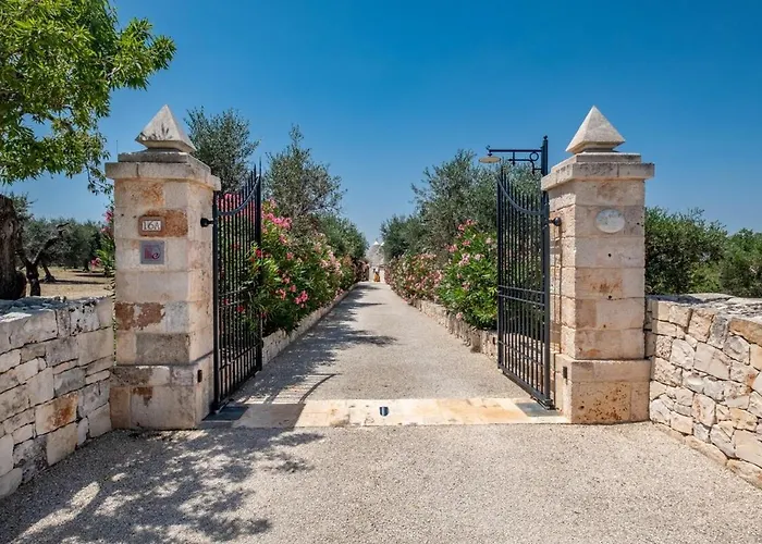 Villa Authentic Apulian Oasis Inside Trulli With Pool *