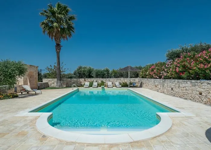 Authentic Apulian Oasis Inside Trulli With Pool Castellana Grotte
