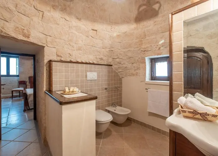 Authentic Apulian Oasis Inside Trulli With Pool Castellana Grotte